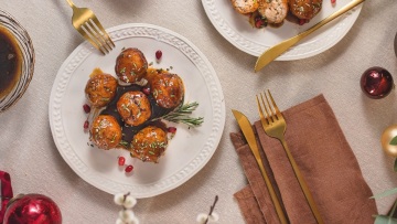 Κεφτεδάκια γαλοπούλας με αρωματικό γλάσο από εσπρέσο
