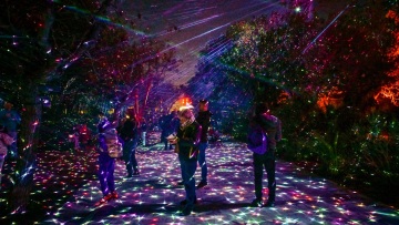 Το εορταστικό πρόγραμμα που έχει ετοιμάσει η Περιφέρεια Αττικής για την Πρωτοχρονιά σε Πεδίον Άρεως και Πάρκο Τρίτση