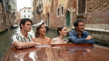 Emily in Paris: Το λάθος που παρατήρησαν οι θαυμαστές της σειράς στην 5η σεζόν