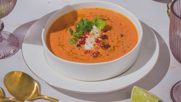 Σούπα με καρότο, παντζάρι και φινόκιο
