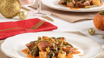 Τι είναι το δείπνο της ευετηρίας; Μια περιήγηση στο πρωτοχρονιάτικο τραπέζι της Ελλάδας