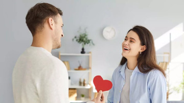 Το καλύτερο φάρμακο για την καρδιά είναι το ταίρι σας – Εάν τα πηγαίνετε καλά!