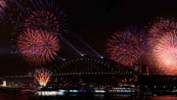 sydney_new_year_HOR