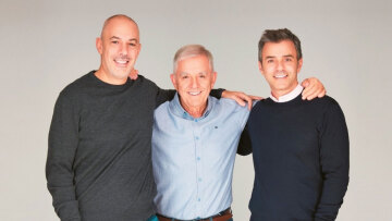 Νίκος, Κώστας και Γιάννης Αλεξίου (Altex): Το διεθνές στοίχημα της Funky Buddha