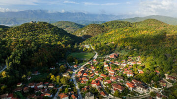 Ανεξερεύνητοι Τόποι- Δελβινάκι Ιωαννίνων: Στην καρδιά του πολυφωνικού τραγουδιού