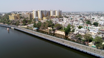 Τουλάχιστον δέκα νεκροί από μολυσμένο νερό στην πιο καθαρή πόλη της Ινδίας