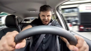 Ποιες είναι οι καθημερινές συνήθειες που «σκοτώνουν» το αυτοκίνητό σου