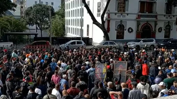 Όλες οι εξελίξεις στη Βενεζουέλα: Η Delta Force συνέλαβε τον Μαδούρο μετά από ένταλμα της εισαγγελίας του Μανχάταν για ναρκωτικά, όπλα και συνωμοσία