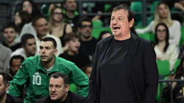 Αταμάν:  «Ήταν σημαντικό να πάρουμε τη νίκη, δεν είναι εύκολο ψυχολογικά με τη διαβολοβομάδα της Euroleague», βίντεο 