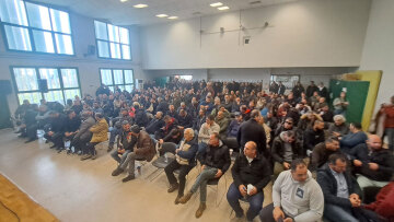 Ξεκίνησε η πανελλαδική σύσκεψη των αγροτών στα Μάλγαρα
