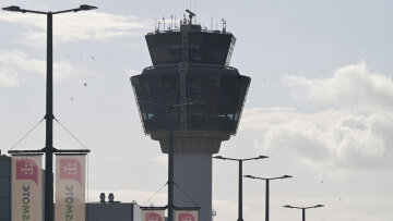 Εισαγγελική έρευνα για το μπλακάουτ στο FIR Αθηνών - Δήμας: Θα πέσουν κεφάλια, έχουμε παλαιά συστήματα, στόχος να αλλάξουν το 2028