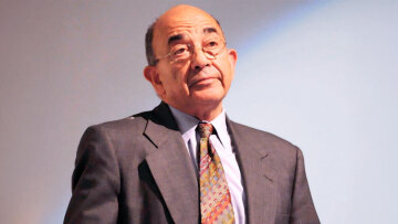 Ποιος είναι ο 92 ετών δικαστής που  θα απαγγείλει τις κατηγορίες στον Μαδούρο, είχε πει «όχι» στον Τραμπ 