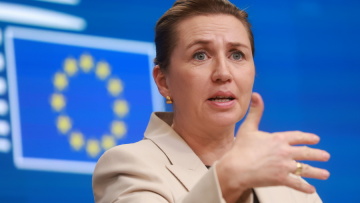 Απαράδεκτη η πίεση που ασκεί ο Τραμπ σε Δανία και Γροιλανδία, λέει η Φρεντέρικσεν