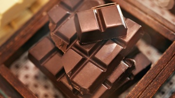 Σοκολάτες από Έλληνες δημιουργούς: 9+1 επιλογές για ουσιαστική απόλαυση