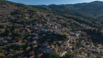 Πάρνωνας: Μια διαδρομή από τη Βαμβακού στον Άγιο Πέτρο