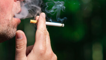 Οι Ελληνίδες είναι πρώτες στο κάπνισμα στην Ευρώπη