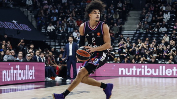 Με κορυφαίο τον Ιφί η Παρί 84-79 την Εφές στην Πόλη, βίντεο 