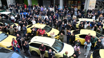 Σε 48ωρη απεργία τα ταξί στις 13 και 14 Ιανουαρίου