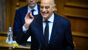 Δένδιας: Μόλις το 8,8% των στελεχών υπηρετούν στα πολεμικά πλοία και το 13% στον Έβρο και τα νησιά