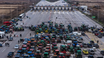 Διαβουλεύσεις για συνάντηση αγροτών και Μητσοτάκη με ανοιχτούς δρόμους - Συνεχής ενημέρωση από το protothema.gr για τα μπλόκα