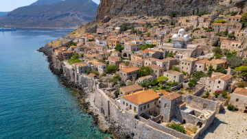 «Πράσινο φως» για το τελεφερίκ στη Μονεμβασιά από το ΣτΕ, απορρίφθηκαν οι δυο προσφυγές