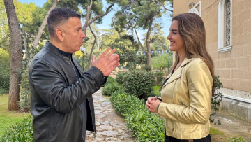 Ελληνίδα της Βενεζουέλας στο protothema: «Πώς έμπαινε στα σπίτια μας ο Μαδούρο»