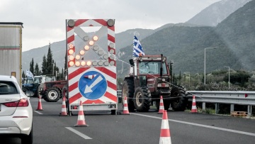 Άνοιξαν οι παράδρομοι στον Μπράλο, συνεχίζονται οι εκτροπές στο Κάστρο και την Θήβα