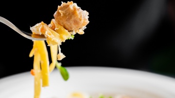 Πνιγμός από φαγητό: Οι κινήσεις που σώζουν ζωές
