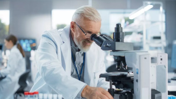 Η πασίγνωστη βιταμίνη που προστατεύει σπέρμα και ανδρική γονιμότητα