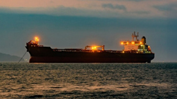 Νέα κινητικότητα στην Καραϊβική: Οι ΗΠΑ κατάσχεσαν τάνκερ του ρωσικού σκιώδους στόλου που είχε ξεκινήσει από τη Βενεζουέλα