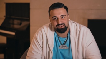 Γιώργος Καραντώνης: Ποιος είναι ο Gio Kay, ο viral 28χρονος που μπαίνει στο Survivor