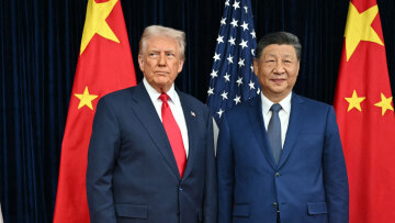 Η Λατινική Αμερική ως πεδίο μάχης ανάμεσα σε ΗΠΑ και Κίνα: Πώς θέλει ο Τραμπ να στήσει ανάχωμα στην ασιατική οικονομική κυριαρχία στην περιοχή