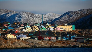 «Καυτό» trading στην παγωμένη Γροιλανδία: Μετοχικό ράλι μετά τις απειλές Τραμπ