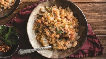 Πρασόρυζο, λαχανόρυζο, σπανακόρυζο: 13 χειμωνιάτικες συνταγές με ρύζι