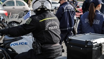 Πυροβολισμοί σε σουβλατζίδικο στον Άγιο Δημήτριο: Οι σχέσεις του 39χρονου ιδιοκτήτη στο μικροσκόπιο των Αρχών