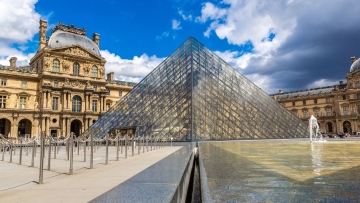 Ακριβότερα τα μουσεία στη Γαλλία για τους τουρίστες εκτός ΕΕ
