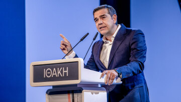 Στέλεχος του ΠΑΣΟΚ στους ομιλητές για το βιβλίο Τσίπρα στη Θεσσαλονίκη