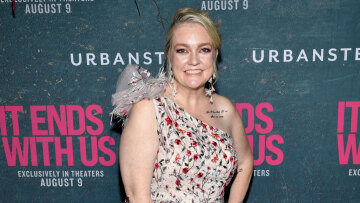 Η συγγραφέας Κόλιν Χούβερ του «It Ends With Us» αποκάλυψε ότι διαγνώστηκε με καρκίνο
