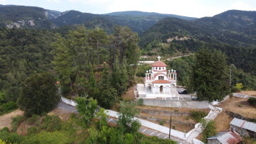 Σαββατοκύριακο σε ένα «άγνωστο» ορεινό χωριό της Αρκαδίας μέσα στην αγκαλιά της Φύσης
