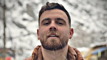 Το Ιράν ετοιμάζεται να εκτελέσει δια απαγχονισμού τον 26χρονο Ερφάν για συμμετοχή στις αντικαθεστωτικές διαδηλώσεις
