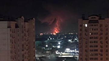 Επιδρομή της Ουκρανίας με drones προκαλεί πυρκαγιά στη Ραστόφ της Ρωσίας 