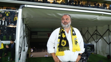  Πρόστιμο 400.000 ευρώ και «γκάζια» στους παίκτες της ΑΕΚ από τον Ηλιόπουλο: Απαράδεκτο το αποτέλεσμα με τον ΟΦΗ