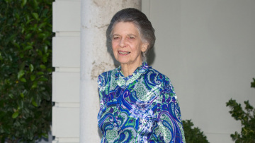 Η «θεία Πέκου» που έζησε έξω από κάθε πρωτόκολλο: Ποια ήταν η αντισυμβατική και εκκεντρική πριγκίπισσα Ειρήνη