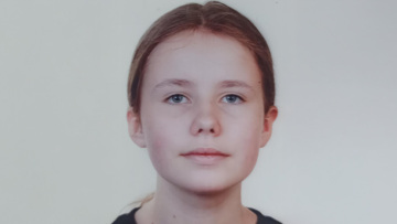 Αναζήτηση δίχως τέλος: Άγνωστο αν η Λόρα επιβιβάστηκε σε άλλη πτήση μετά την Φρανκφούρτη, την αναζητά στη Γερμανία ο πατέρας της