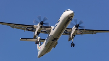 Ινδονησία: Χάθηκε από τα ραντάρ αεροσκάφος με 11 επιβαίνοντες, έρευνες σε εξέλιξη