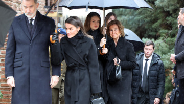 BASILIKI-OIKOFENIA-HOR