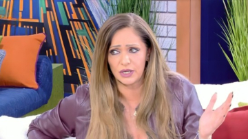 Βίκυ Κουλιανού: Δεν πήγα στην κηδεία του πατέρα μου, τον αποχαιρέτισα ένα χρόνο μετά ακούγοντας Μητροπάνο