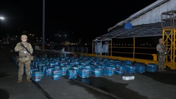 Καταδίωξη στη θάλασσα και κατάσχεση-μαμούθ 5 τόνων ναρκωτικών στον Παναμά