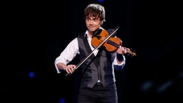 Ο Αλεξάντερ Ρίμπακ επιστρέφει στη Eurovision και διεκδικεί ξανά μια νίκη για τη Νορβηγία