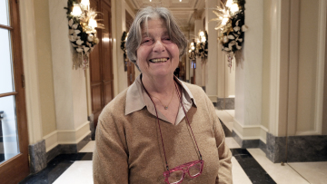 
Ρωξάνη Μάτσα: Το Σαββατιανό στο σήμερα και το αύριο του Αττικού Αμπελώνα